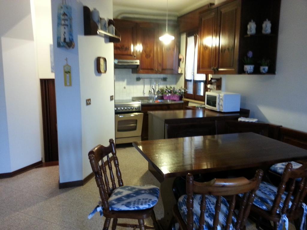 Appartamento Frontemare Azzurra 카오를레 객실 사진