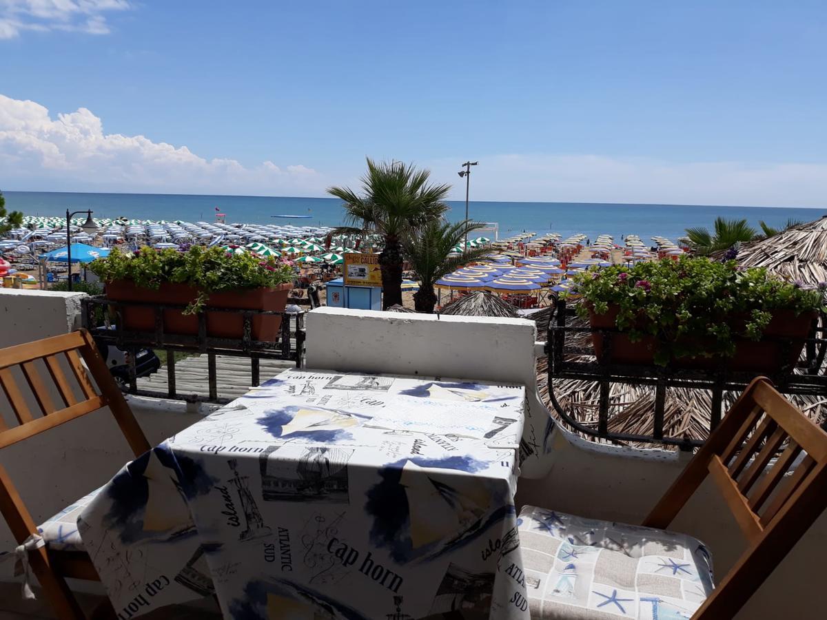 Appartamento Frontemare Azzurra 카오를레 외부 사진